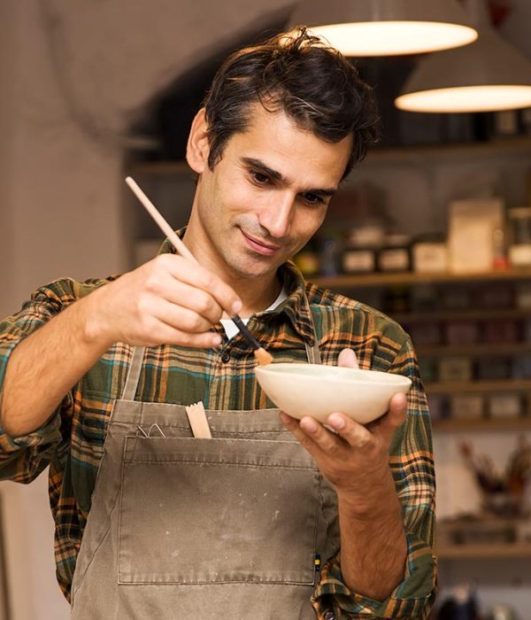 craftman-in-workshop-resize.jpg